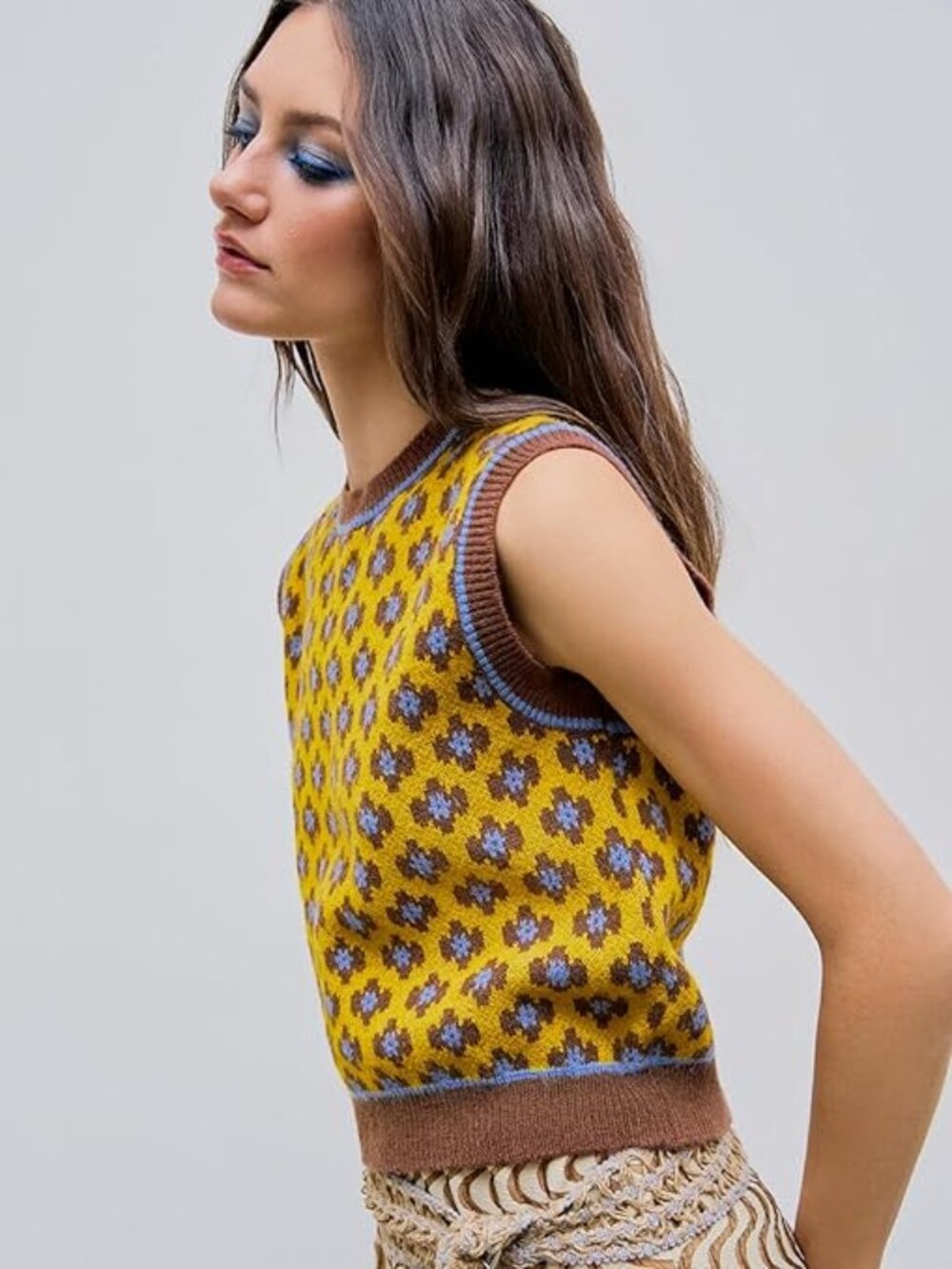 New - Sweater Vest Women Sleeveless Cropped Sweaters Cute Graphic Tank Tops Old